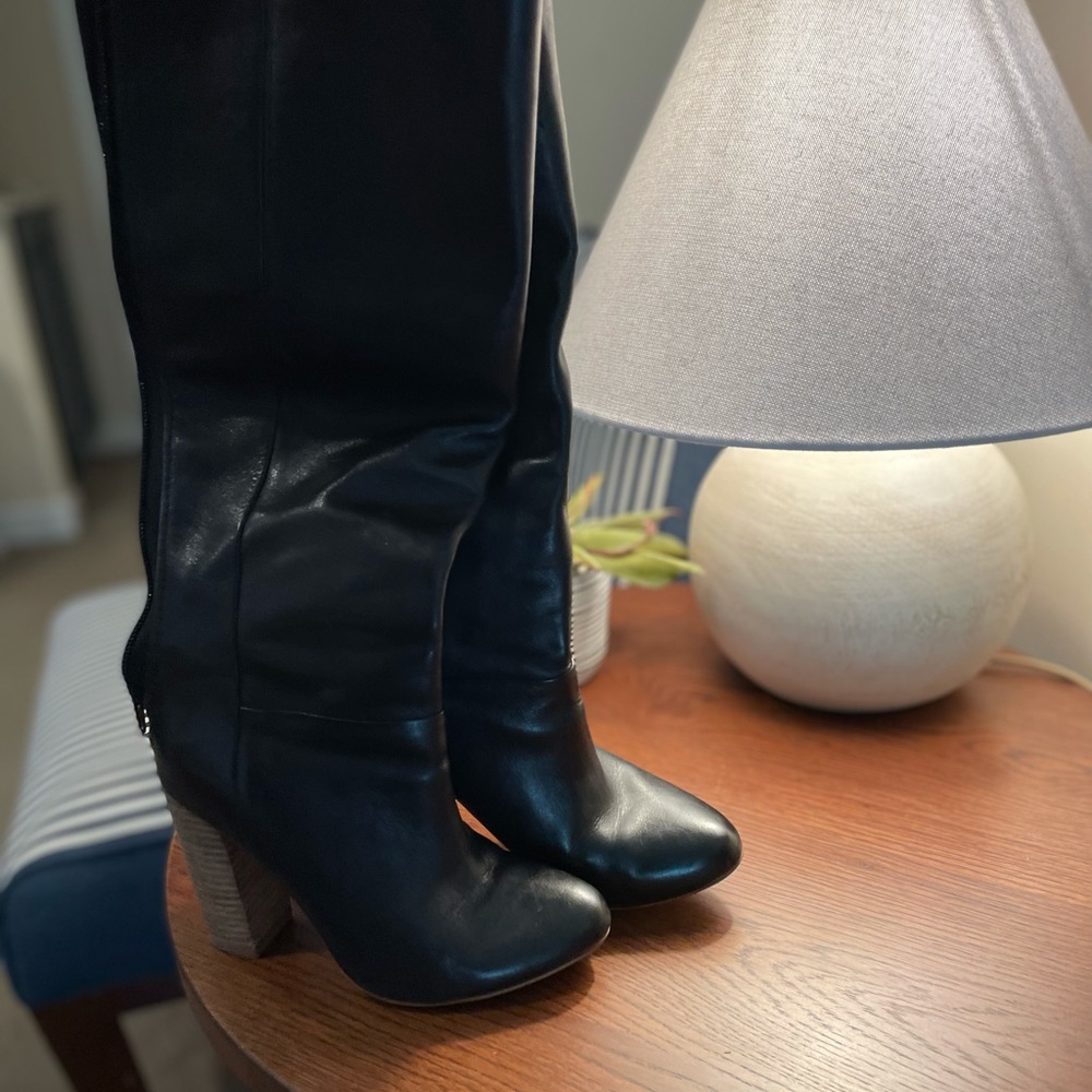 Kate spade Saturday tall boot size 5